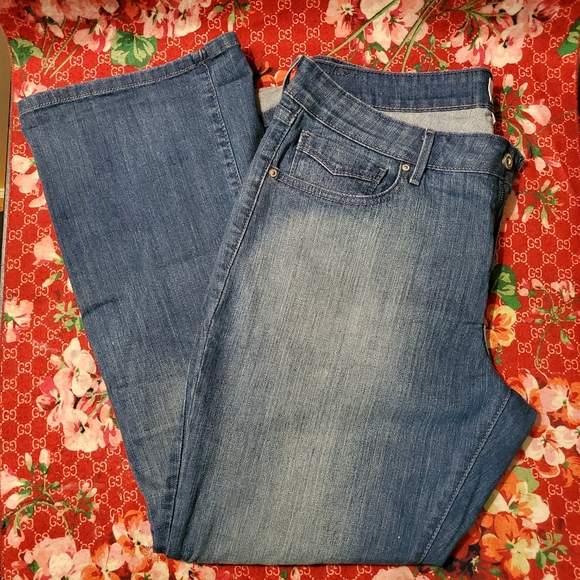 LEVI'S DENIM - Picture 2 of 8